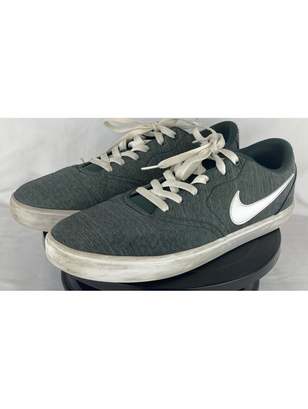 Mens Size 11.5 Nike SB Portmore II Solarsoft Canvas Olive Green White 844493-300